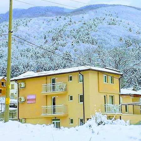 Guest House Tedi Sapareva Banya Ngoại thất bức ảnh
